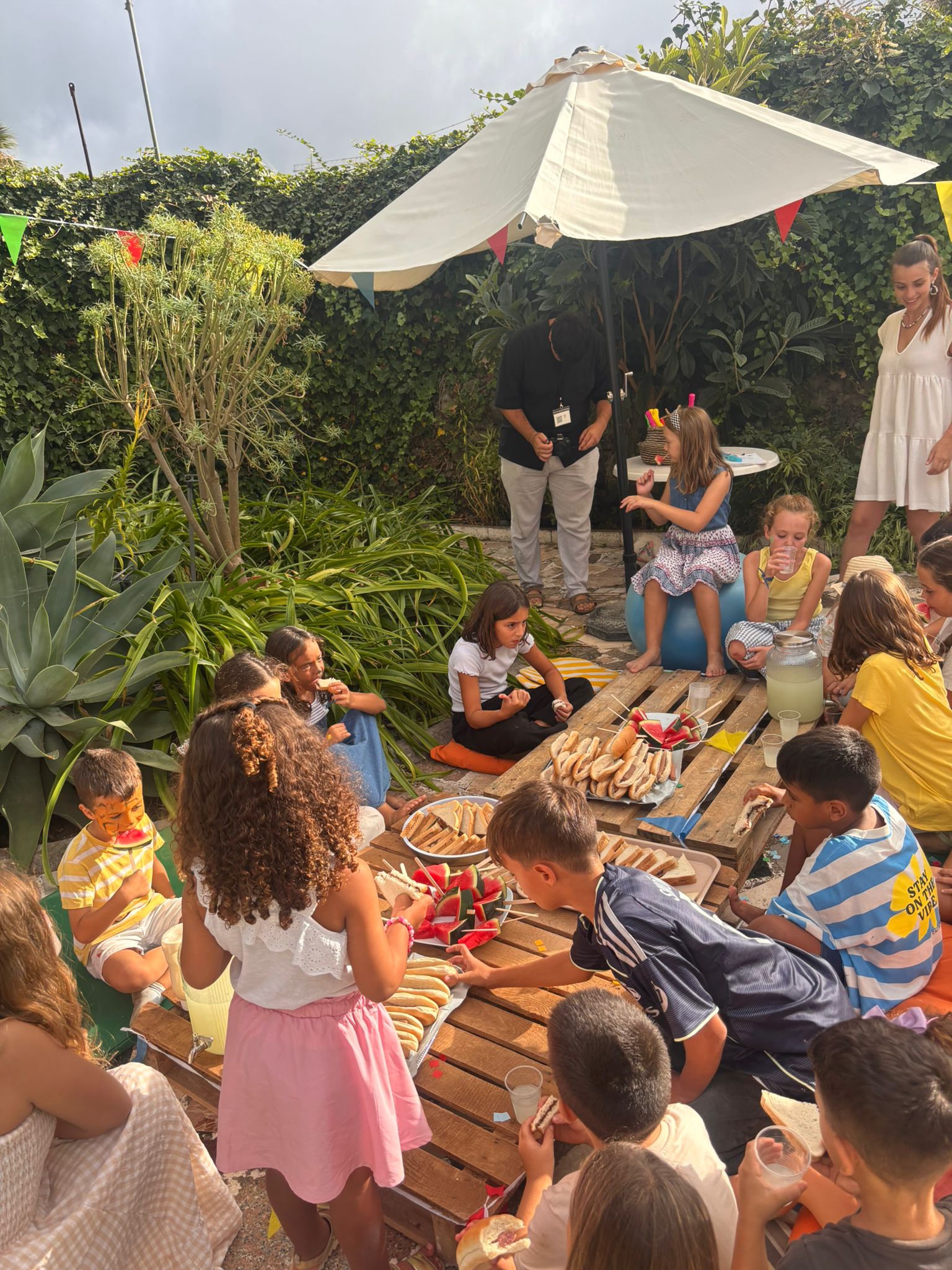 Picnic y merienda en AlphaCamp