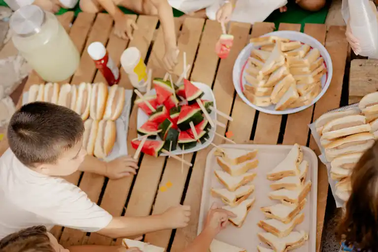 Snacks y merienda en AlphaCamp